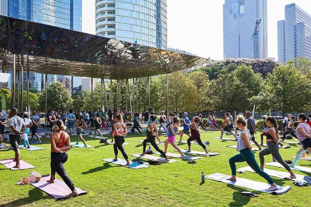 Luxe Travel Retreat Near Deep Ellum Lejlighed Dallas Eksteriør billede
